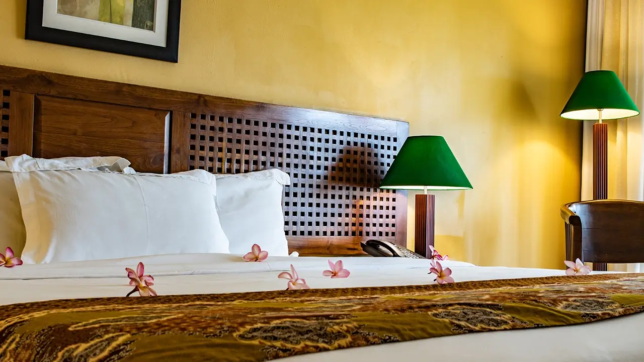 Aanari Hotel and Spa room banner