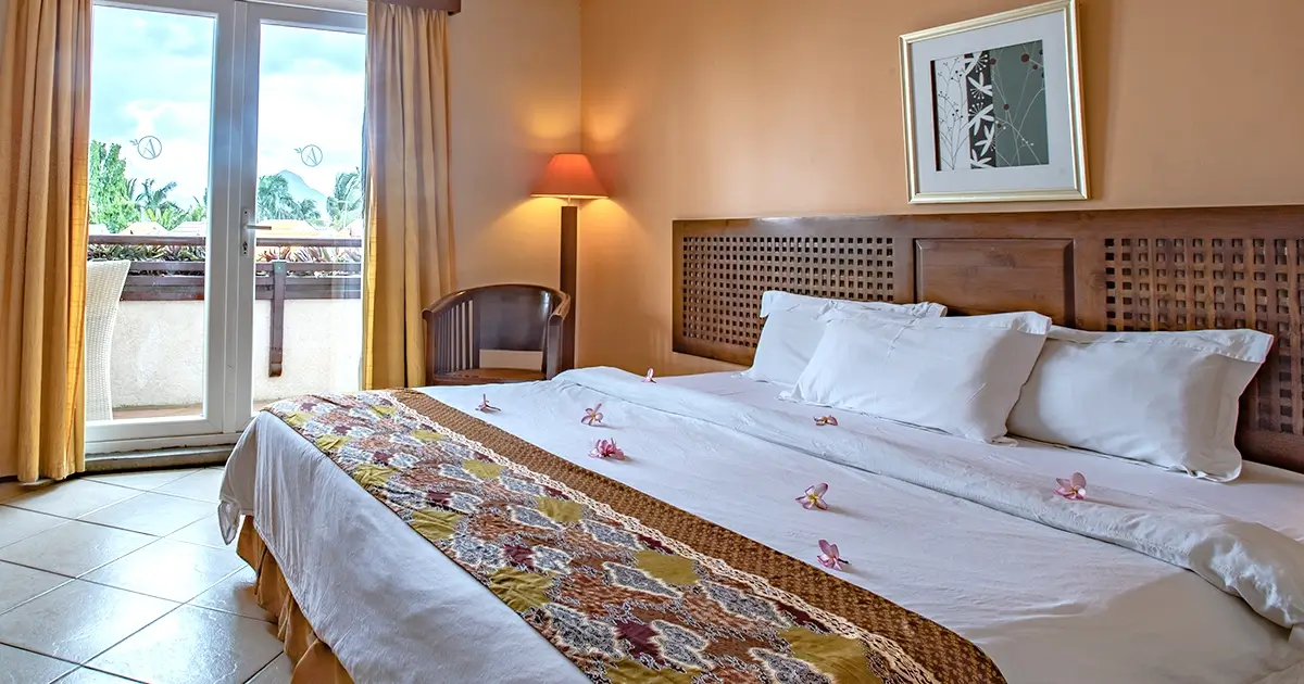 Aanari Hotel and Spa Deluxe Room Banner